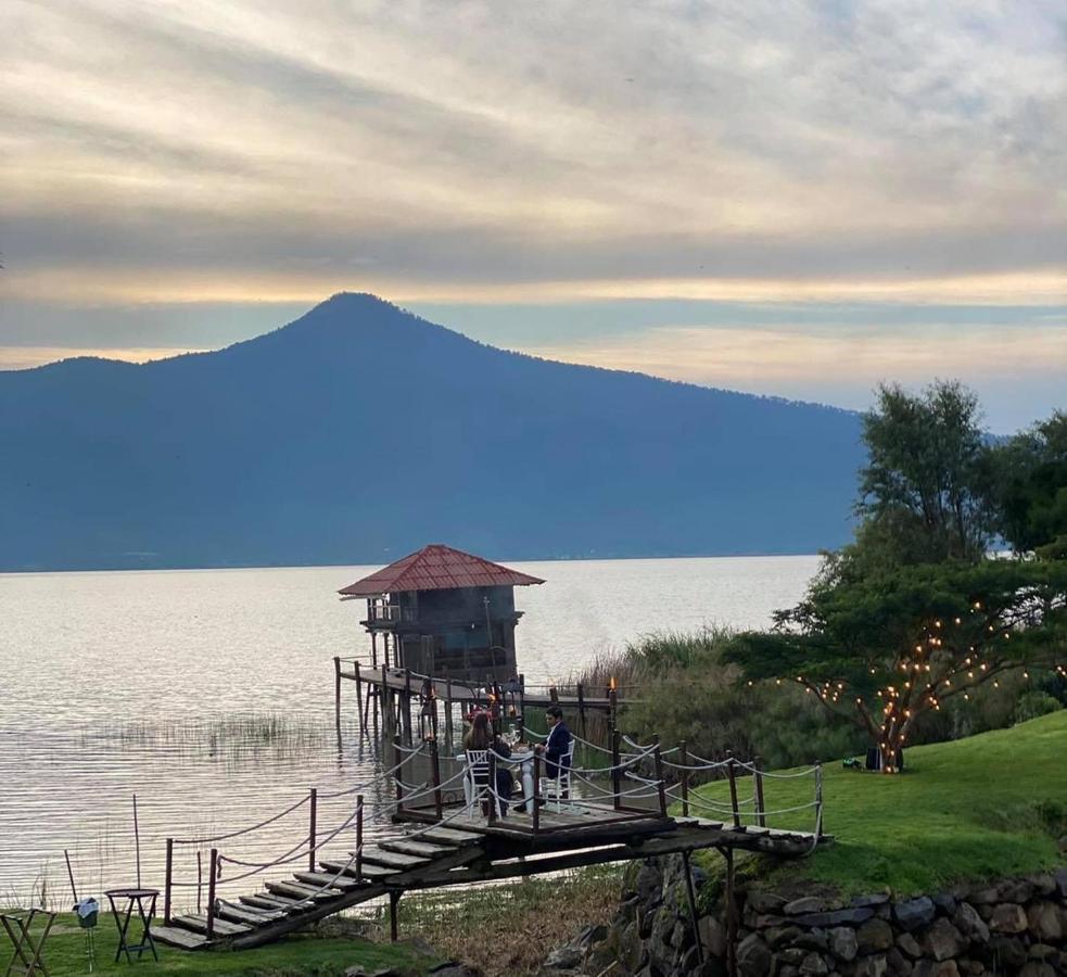 ホテル Hacienda Ucazanaztacua パツクアロ エクステリア 写真