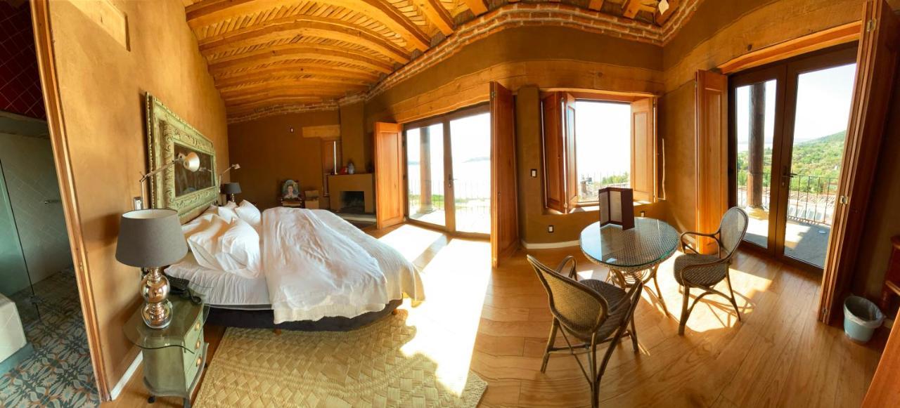 ホテル Hacienda Ucazanaztacua パツクアロ エクステリア 写真