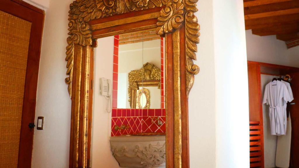 ホテル Hacienda Ucazanaztacua パツクアロ エクステリア 写真